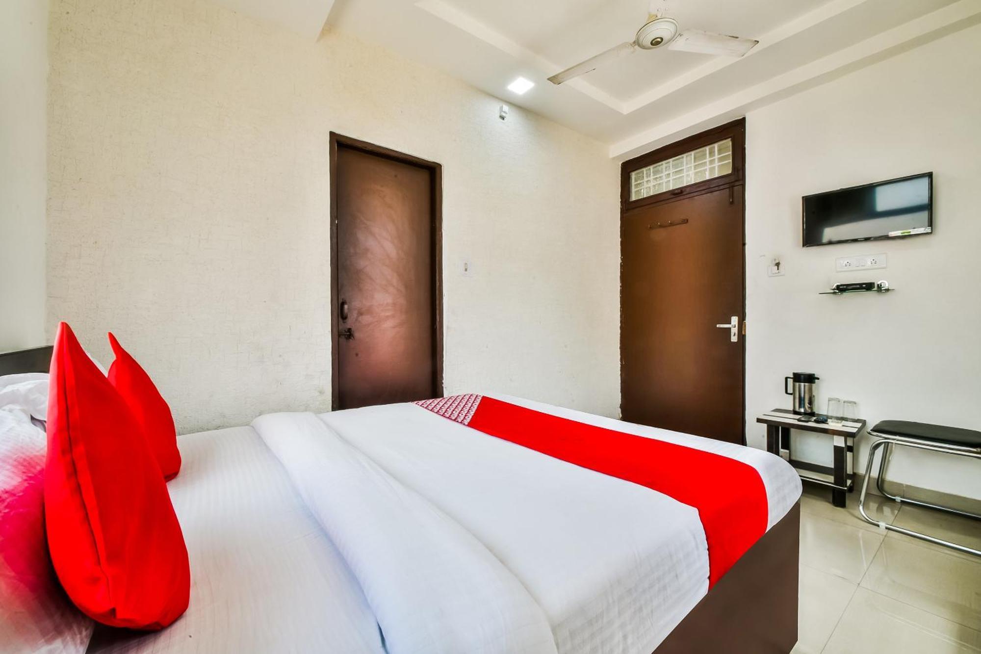 Hotel O 19660 Hotel Tirupati Residency コーター エクステリア 写真